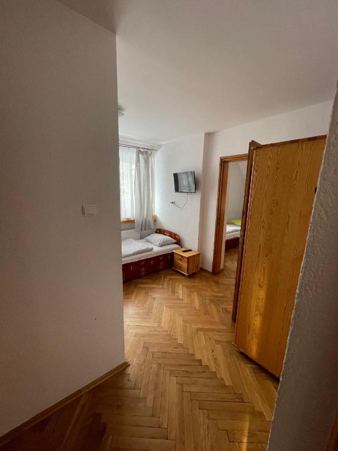 Gosciniec Ozna Hotell Kiczora Exteriör bild