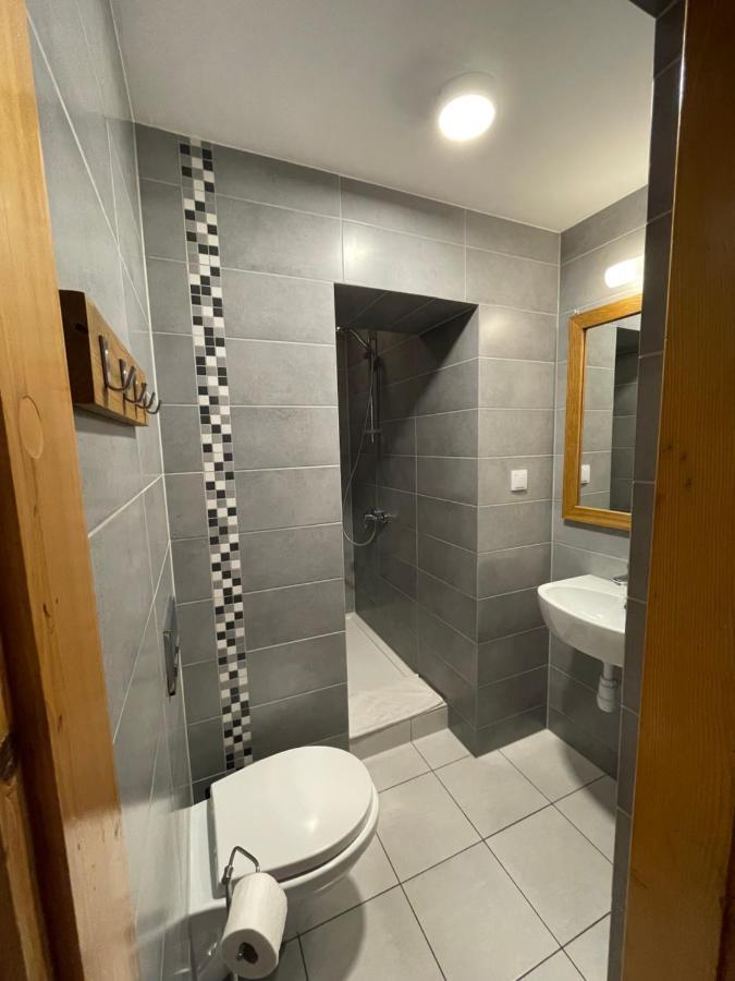 Gosciniec Ozna Hotell Kiczora Exteriör bild