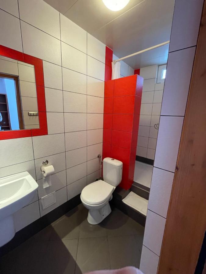 Gosciniec Ozna Hotell Kiczora Exteriör bild