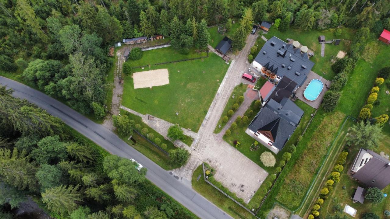 Gosciniec Ozna Hotell Kiczora Exteriör bild